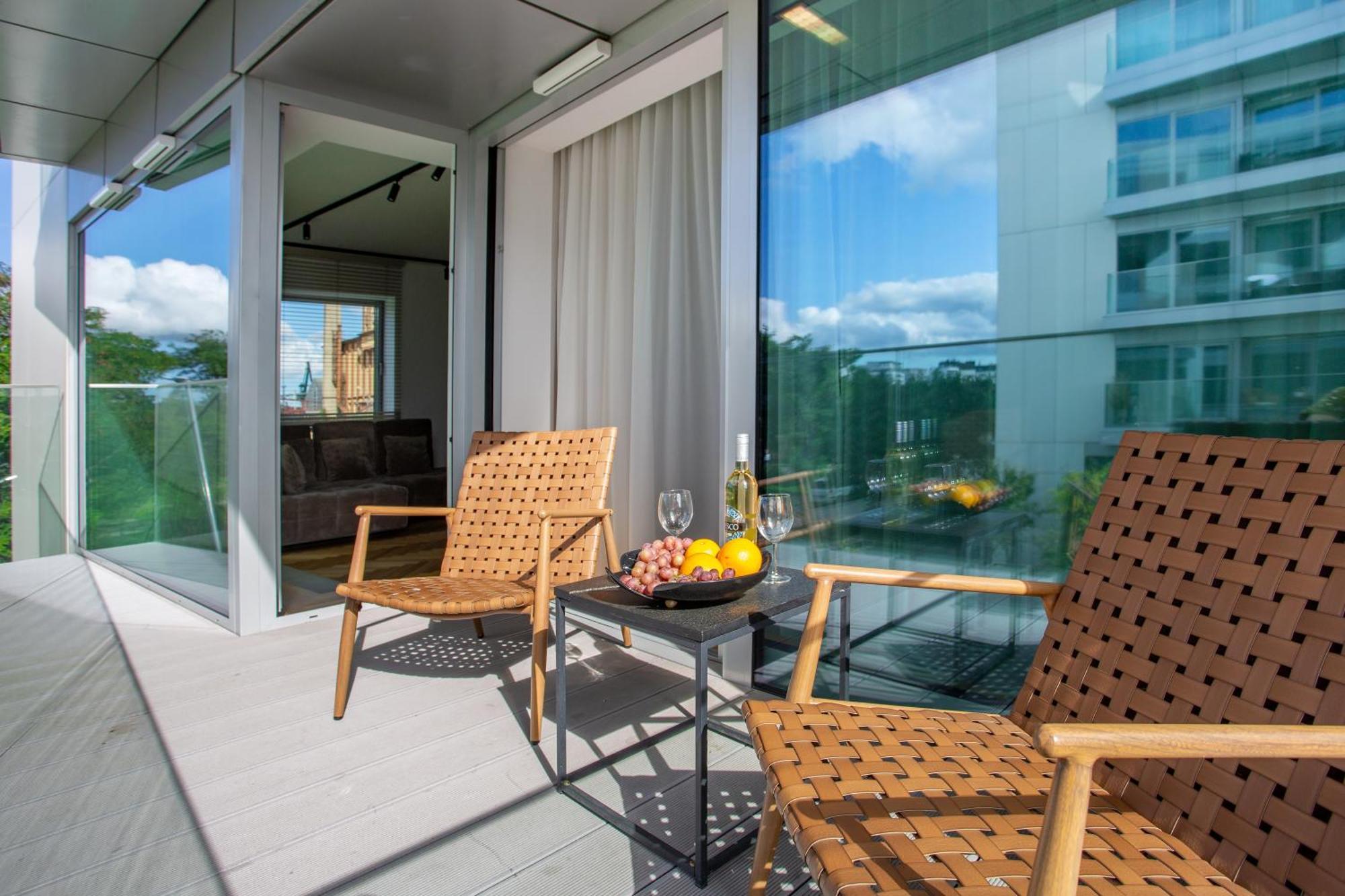 Yacht Park Marina Apartment Gdynia Exterior photo