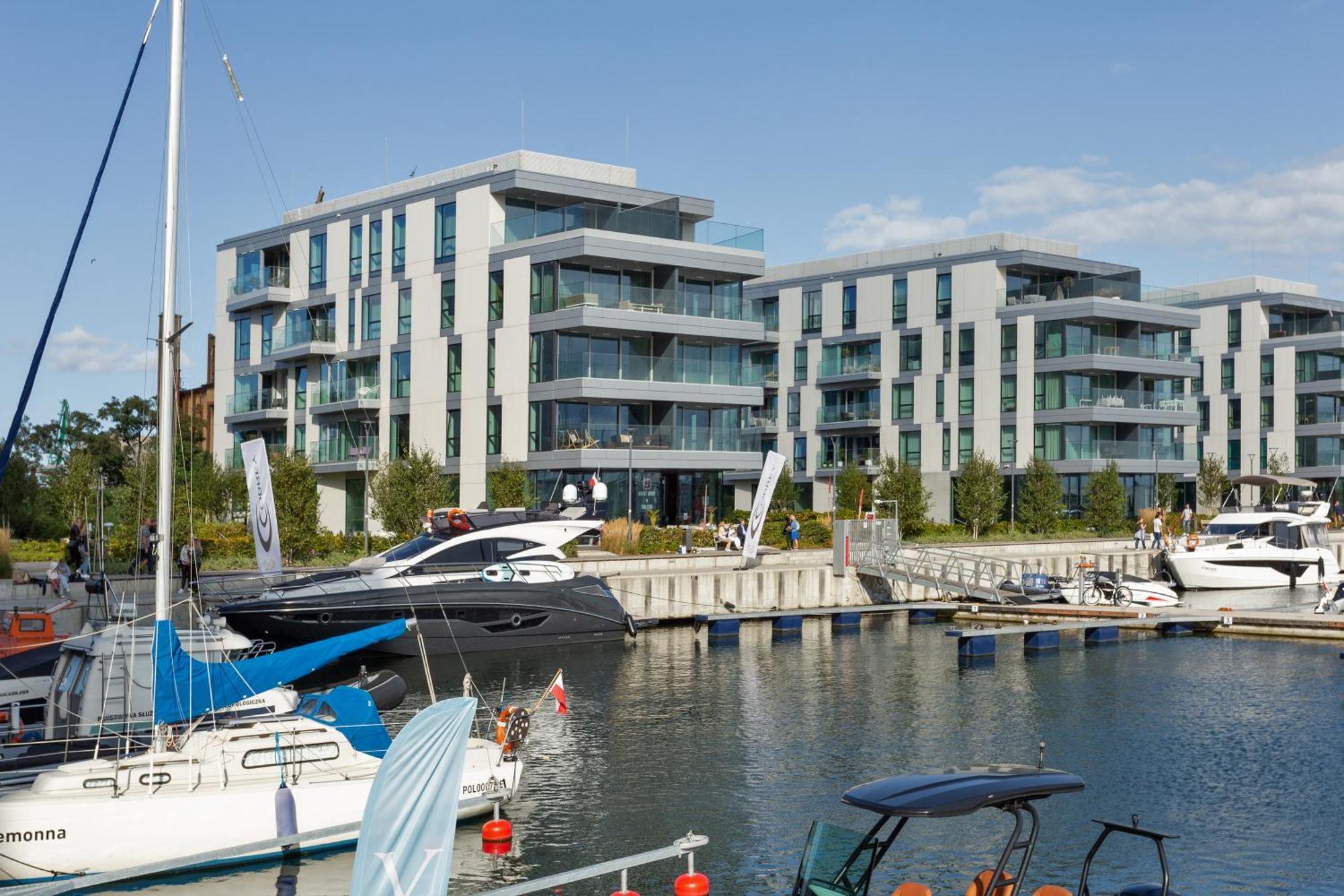 Yacht Park Marina Apartment Gdynia Exterior photo